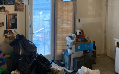 before image of dining room at 96 Hodgkins Ave., Thorold