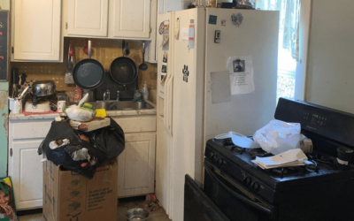 before image of kitchen at 96 Hodgkins Ave., Thorold